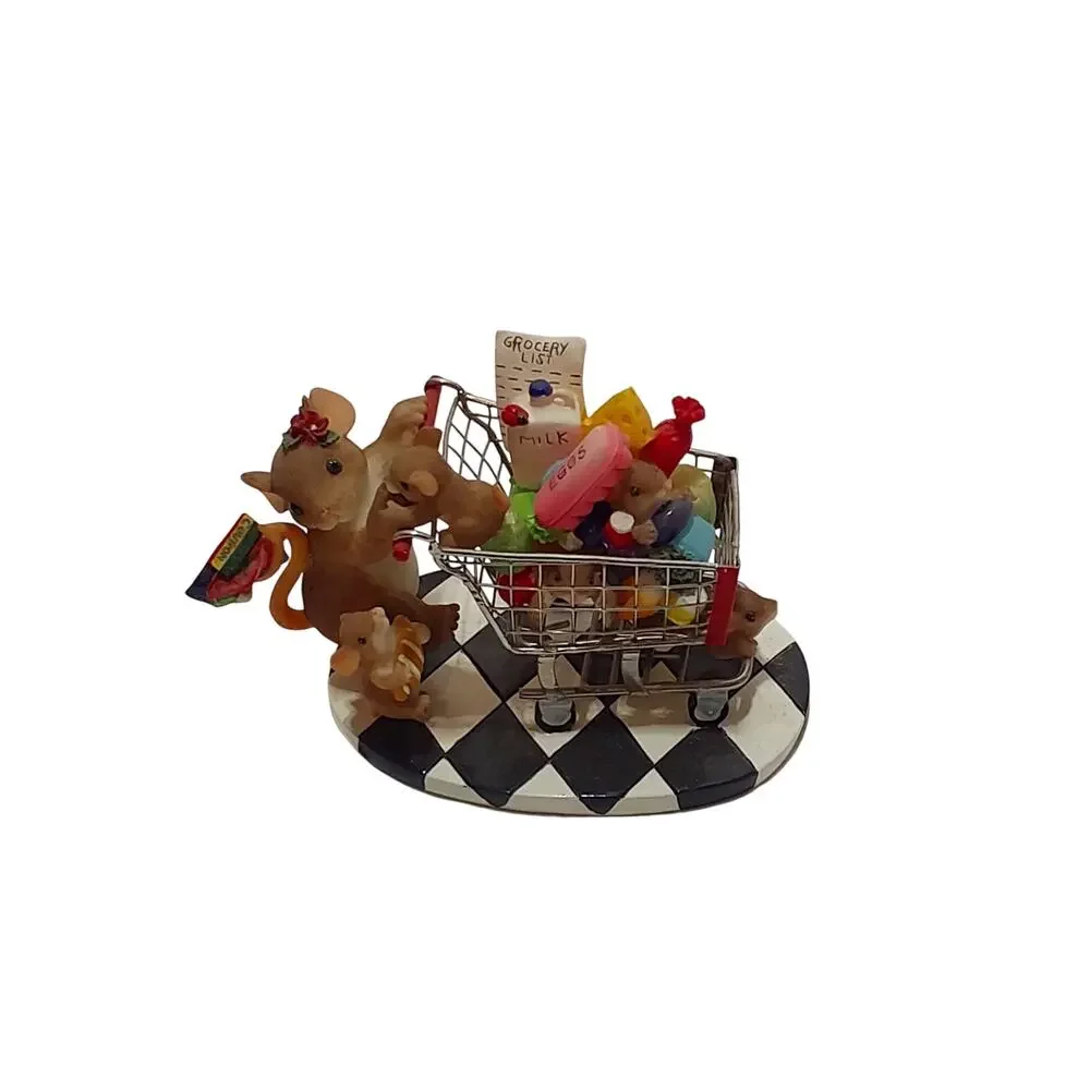 shopping mouses figurine